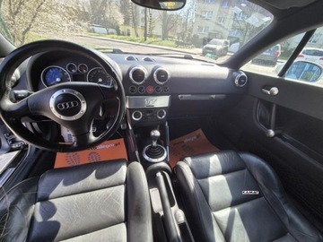 Audi TT 8N Coupe 1.8 T 180KM 2001 Audi TT Coupe Audi TT 1,8 turbo Niski Przebieg Zamiana 1.8 Benzyna 180KM, zdjęcie 8