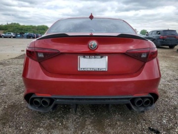 Alfa Romeo Giulia II 2018 Alfa Romeo Giulia Quadrifoglio 2018 2.9 Benzyna 505KM, zdjęcie 2