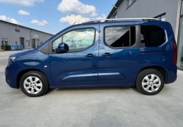 Opel Combo E Kombivan 1.5 Diesel 131KM 2020 Opel Combo Salon PL autooat osobowy bezwypadkowy elite 1.5 Diesel, zdjęcie 2