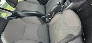 Citroen C3 II Hatchback facelifting 1.2 VTi 82KM 2014 Citroen C3 1.2i 120tyskm, zdjęcie 20