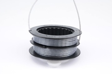 Триммерная головка для косы, маленькая, средней мощности.