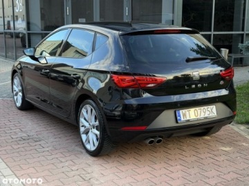 Seat Leon III Hatchback Facelifting 1.5 EcoTSI 130KM 2018 Seat Leon Seat Leon 1.5 EcoTSI Evo FR SampS 1.5 Benzyna 131KM, zdjęcie 3
