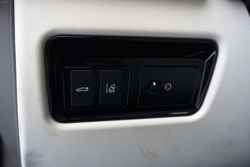 Jaguar XE Sedan 2.0 i4 200KM 2017 Jaguar XE Bezwypadek Salon PL 1rej. 2018 RWD 2.0 Benzyna, zdjęcie 15