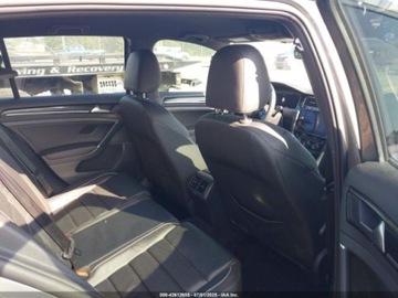 Volkswagen Golf VII 2018 Volkswagen Golf R 2.0T WDDC Navigation (M6) 2018 2.0 Benzyna 292KM, zdjęcie 12