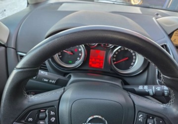 Opel Zafira C Tourer 1.4 Turbo ECOTEC 140KM 2015 Opel Zafira 1.4benz 140KM 6biegow Alu Navi Pdc Klima 7miejsc Kurtny Oplat, zdjęcie 31