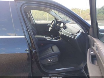BMW X7 2022 BMW X7 xDrive40I 2022 3.0l 3.0 Benzyna 335KM, zdjęcie 9
