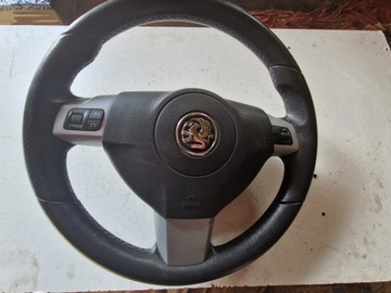 KIEROWNICA OPEL ZAFIRA B 13231661