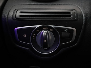 Mercedes Klasa E W213 2019 Mercedes GLC 300 4x4 automat full LED skóra navi, zdjęcie 36