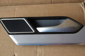 ОБИВКА ДВЕРИ, ДИНАМИКИ DYNAUDIO, VW PASSAT B8