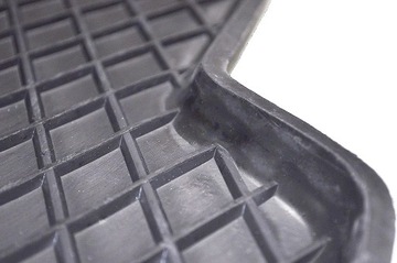 VW Golf 5 V (03-09) 6 июня (09-12) ПЛЮС резиновые коврики+СТОППЕРЫ