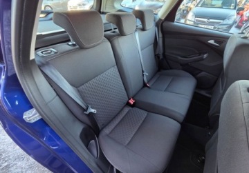 Ford Focus III Kombi Facelifting 1.0 EcoBoost 100KM 2014 Ford Focus 1.0Benz 100KM Grz.szybafotele Serwis Klima ParkasistOplaty Gwar, zdjęcie 10