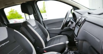 Dacia Lodgy Minivan Facelifting 1.6 SCe 102KM 2019 Dacia Lodgy Dacia Lodgy SCe 100 Stepway 1.6 Benzyna 102KM, zdjęcie 21