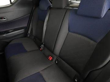 Toyota C-HR I Crossover 1.2L Turbo 116KM 2017 Toyota C-HR navi grzane fotele kamera tempomat, zdjęcie 15