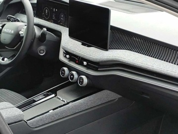 Skoda Superb III Kombi Facelifting 2.0 TDI SCR 150KM 2025 SKODA Superb Edition 130 2.0 TDI DSG Combi 150KM 2025, zdjęcie 10