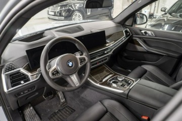 BMW X5 G05 SUV Facelifting 3.0 40i 381KM 2025 BMW X5 xDrive40i, Dostępny od ręki!, zdjęcie 9