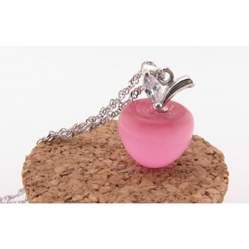 ОЖЕРЕЛЬЕ-КУЛОН С АЛМАЗОМ-ОПАЛОМ И ЯБЛОКОМ Сделай сам