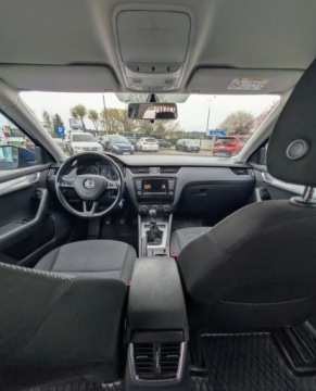 Skoda Octavia III Kombi 1.6 TDI CR DPF 110KM 2015 Skoda Octavia Skoda Octavia 1.6TDI MT 1.6 Diesel 110KM, zdjęcie 15