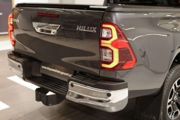 Toyota Hilux VIII Podwójna kabina Facelifting 2.8 D-4D 204KM 2024 Toyota Hilux 2.8 D-4D mHEV Double Cab Executive 4x4 aut 2.8 Diesel 204KM, zdjęcie 22