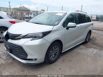 Toyota Sienna III 2024 Toyota Sienna 2024r, XLE, 2.5L, Hybrid 2.5 Hybryda 245KM, zdjęcie 1
