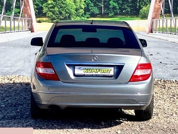 Mercedes Klasa C W204 Limuzyna 1.8 180 K 156KM 2009 Mercedes Klasa C 1.8 benzyna 156KM 2009r Możliwy transport pod dom!, zdjęcie 8