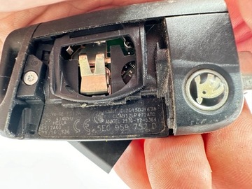 KLÍČ KLÍČEK OVLÁDAČ SEAT SKODA OCTAVIA III 5E0959752D