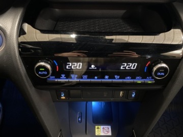 Toyota Yaris IV Hatchback 1.5 Hybrid Dynamic Force 116KM 2022 Toyota Yaris Cross Hybrid 1.5 Adventure Toyota Yar, zdjęcie 17