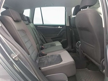 Volkswagen Golf Sportsvan Sportsvan 1.4 TSI BlueMotion Technology 125KM 2017 Volkswagen Golf Sportsvan Kamera Cofania, Acc, Ergo Komfort 1.4 Benzyna, zdjęcie 35