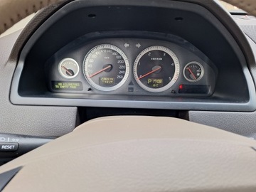 Volvo XC90 I 2.4 D5 185KM 2010 VOLVO XC90 I (275) D5 AWD 185 KM, zdjęcie 9