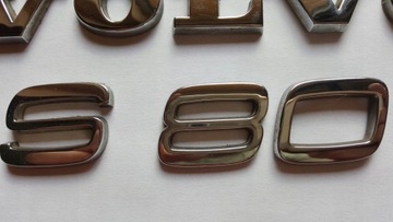 ЛОГОТИП-ЭМБЛЕМА VOLVO S80 НА ЗАДНЕЙ КОРОТКЕ