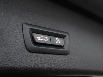 BMW X1 F48 Crossover xDrive20d 190KM 2019 BMW X1 xDrive20d, Salon Polska, Serwis ASO, zdjęcie 16