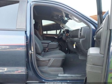 Chevrolet Silverado II 2022 Chevrolet Silverado 1500 Short Bed Rst 2022 5.3l 5.3 Benzyna 355KM, zdjęcie 9