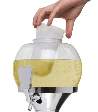 ДИСТРИБЬЮТОР ПО ПРОДАЖЕ НАПИТКОВ, СОКОВ, ПИВА, НАПИТКОВ