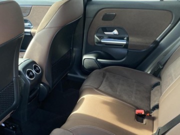 Mercedes GLA II Off-roader Facelifting 1.3 200 163KM 2025 MERCEDES-BENZ GLA 200 AMG Line Suv 1.3 (163KM) 2025, zdjęcie 14