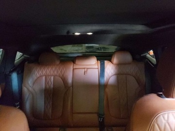 BMW X6 G06 2022 BMW X6 M50I 2022 4.4l 4.4 Benzyna 523KM, zdjęcie 10