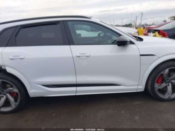 Audi 2024 Audi SQ8 e-tron Prestige Quattro 2024 Elektryczny 496KM, zdjęcie 6