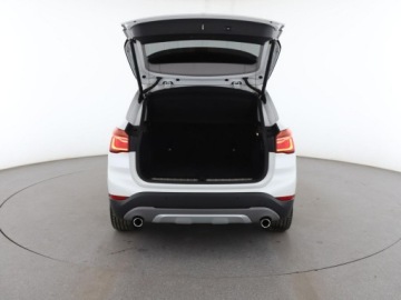 BMW X1 F48 Crossover xDrive20d 190KM 2018 BMW X1 20d Automat xDrive xLine Navi Tempomat, zdjęcie 18