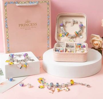 НАБОР ДЛЯ ИЗГОТОВЛЕНИЯ БРАСЛЕТОВ ОЖЕРЕЛЬЕ ПОДАРОК ​​KUROMI HELLO KITTY