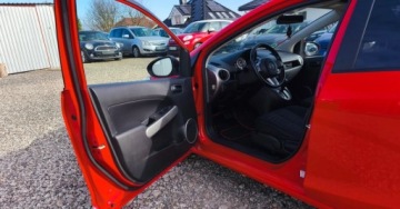 Mazda 2 II Hatchback 5d 1.5 103KM 2009 Mazda 2 Mazda 2 1.5 Benzyna 103KM, zdjęcie 13