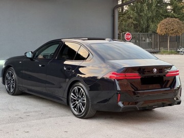 BMW Seria 5 G90-91 Touring 2.0 520d 197KM 2025 BMW Seria 5 520d xDrive Sport Sedan 2.0 (197KM) 2025, zdjęcie 1
