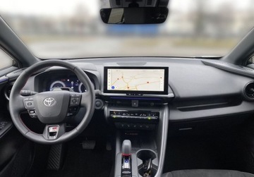 Toyota C-HR II SUV Plug-In 2.0 Hybrid Dynamic Force Plug-in  223KM 2025 Toyota C-HR 2.0 PHEV GR Sport Dynamic Force VAT 23 1 wlasciciel Bezwypad, zdjęcie 3