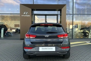 Hyundai i30 III Hatchback Facelifting 1.5 T-GDI 48V 160KM 2022 Hyundai i30 SMART Automat Gwarancja Salon PL Bezwypadkowy Niski Przeb, zdjęcie 6