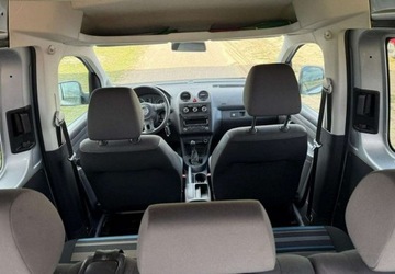 Volkswagen Caddy III Kombi Facelifting 2.0 EcoFuel 109KM 2011 Volkswagen Caddy 2.0 MPI 109 KM 5 osobowy Nowa instalacja LPG 2.0 109KM, zdjęcie 15