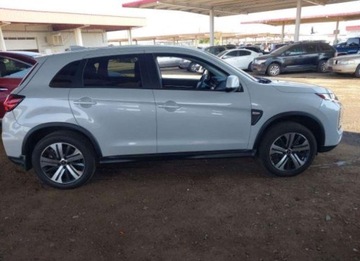 Mitsubishi ASX II 2023 Mitsubishi ASX 2023, 2.0L, 4x4, od ubezpieczalni 2.0 Benzyna 148KM, zdjęcie 3