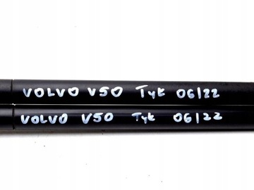 VZPĚRA/TLAKOVAČ KRYT KUFRU KOMPLET VOLVO V50