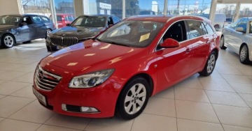 Opel Insignia I Sports Tourer 2.0 CDTI ECOTEC 160KM 2013 Opel Insignia 2.0 CDTI 160KM Sports Tourer 2.0 Diesel 160KM