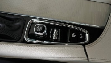 Volvo S90 II Sedan 2.0 T5 250KM 2019 Volvo S90 2.0 Turbo benzyna 250 km Polski salon Bogsata wersja wyposazenia, zdjęcie 9