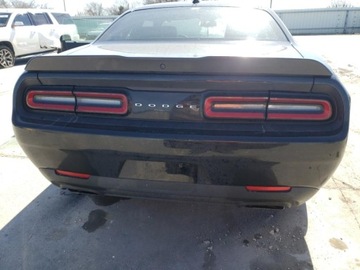Dodge Challenger III 2017 Dodge Challenger RT 392 2017 6.4l 6.4 Benzyna 485KM, zdjęcie 2
