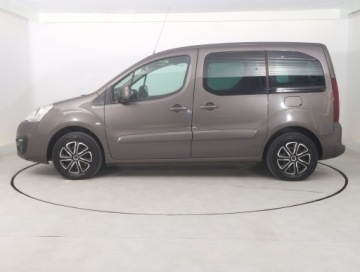 Peugeot Partner II Tepee Facelifting 2015 1.6 BlueHDi 100KM 2017 Peugeot Partner 1.6 BlueHDi, Salon Polska, zdjęcie 2