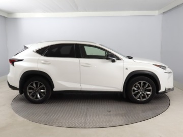 Lexus NX I SUV 200t 238KM 2015 Lexus NX 200t, Salon Polska, Serwis ASO, 4X4, zdjęcie 5