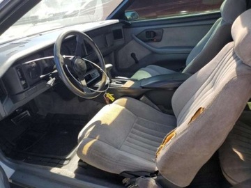 Pontiac Firebird III 1987 Pontiac Firebird 1987 PONTIAC FIREBIRD 2.8 Benzyna 135KM, zdjęcie 7